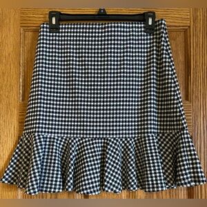LOFT BLACK AND WHITE GINGHAM RUFFLE FLOUNCE SKIRT SIZE SMALL